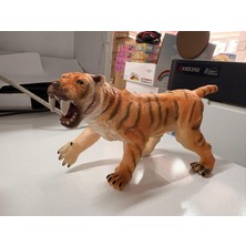 BNG STR Plastik Oyuncak Büyük Boy Hayvan Smilodon Kaplan 17 cm