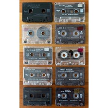 Universal 10 Adet Türkçe Pop Kaset (Kartonet Kutu Yok Sadece Kasettir Fotoğraftaki Kasetler Gönderilecektir)