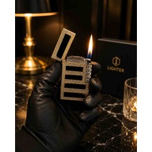 Lighter Lıghter Kutulu Taş Desenli Metal Jet Çakmak – Premium Gold Siyah Şık Tasarım