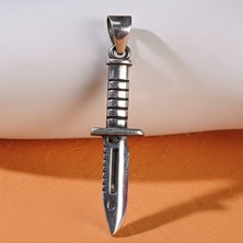Ebrar Silver Gümüş Bıçak Figürlü Erkek Kolye Ucu 925 Ayar Gümüş Rambo Bıçağı Figürlü Kolye Ucu