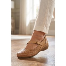 Shoemix Biocomfort Hakiki Deri Lazer Kesim Çiçekli Konfor Kadın Ayakkabı