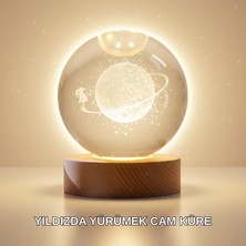 MiraLive Ahşap Standlı Sarı Işıklı Dekoratif Küre Kız Figürü Tasarım
