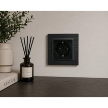 Ovivo Quantum Antrasit Topraklı Priz Çerçeveli