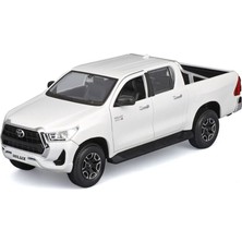 Küçük Hazine May 32920 1 27 Toyota Hilux