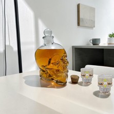 Hediye Fikri Cam Kurukafa Içki Şişesi ve 2’li Shot Bardak Seti 14 cm Dekoratif Viski Seti Skull Bottle