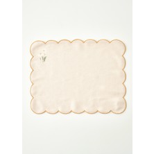 Bella Maison Daisy Baskılı Scallop Kenar Amerikan Servis Bej (35X45 Cm)