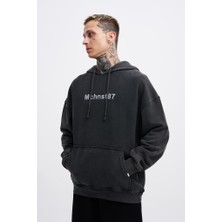 Erkek Yıkamalı Nakışlı Kapüşonlu Oversize Sweatshirt Siyah
