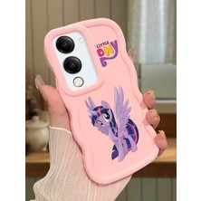 Ucuc Vivo Y04/Y04S Uyumlu Pembe Silikon Kılıf Kamera Korumalı Darbe Emici Tasarım Şık Baskı Kılıf