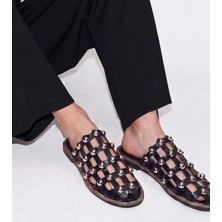 Shoetek Livya Kadın Terlik Pimli Siyah Deri
