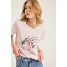 Home Store Çiçek Buketi Nakışlı Tshirt