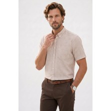 Tudors  erkek Regular Fit Klasik Kesim %100 Pamuk Kısa Kollu Kareli Keten Efektli Cepli Bej Gömlek