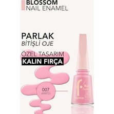 Yoğun Pigmentli & Uzun Süre Kalıcı Parlak Bitişli Oje - 007 Amaryllıs