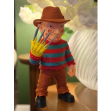 Printlabtr Freddy Krueger Figürü – 30 cm Koleksiyonluk Dekoratif Korku Karakteri