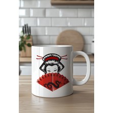 Mio Life Geisha Figürlü Japon Yelpazesi Desenli 330ML Baskılı Beyaz Seramik Kupa Bardak