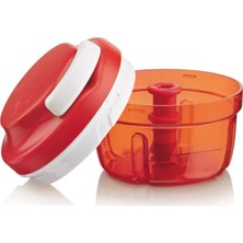 Tupperware Süper Şef Kırmızı Doğrayıcı Hafif ve Kompakt Yapı ile Pratik Kullanım Sunar
