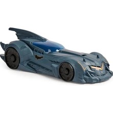 Die Grup Batman Batmobile Araba: 40 cm Boyutunda Aksiyon Figürü ile Eğlenceli Oyun