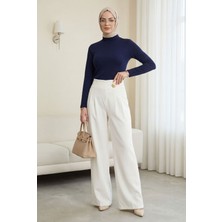 Moda Morfo Yandan Fermuarlı Broşlu Katlama Detaylı Bol Paça Krep Pantolon  -Beyaz