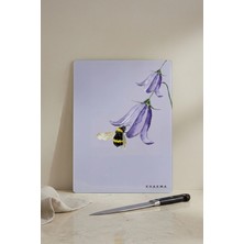 Khakma Beeblossom Cam Kesme Tahtası – 25X35 cm | Minimal Arı & Çiçek Desenli | Temperli Cam