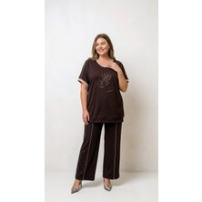 Koza Butik Kadın Büyük Beden Kısa Kollu Nakışlı Çiçek Detaylı Bol Paça Eşofman Takımı 8264-26