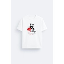 Shain 19 Mayıs Atatürk'ü Anma Gençlik ve Spor Bayramı Baskılı Beyaz Unisex Tişört