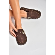 Fox Shoes Y918143802 Kahverengi Süet Önü Kapalı Zımba Detaylı Sabo Terlik