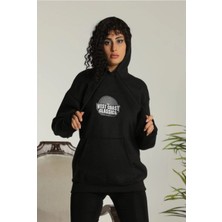 Sırt Baskılı Kapüşonlu Üç Iplik Oversize Sweatshirt - Siyah