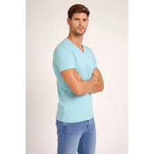 Erkek Body T-Shirt V Yaka Slim Fit Likralı Kısa Kol Tişört - Turkuvaz