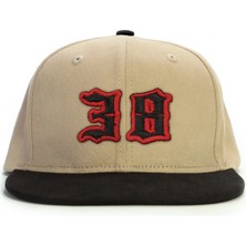 38 Numara Snapback Şapka
