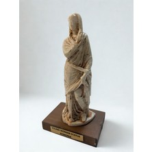 Anatolia Museum Acmonia Genç Kadın Heykeli