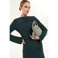 Pierre Cardin 05PC26Y10619-P Kabartma Desenli Ayarlanabilir Askılı Suni Deri Omuz Çantası