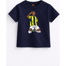 Rabona Fashion Talisca Selam Duruşu Çocuk T-Shirt