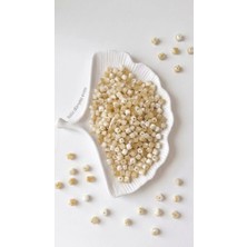 Kübik Serisi 50 Gram (195-200 Adet) Krem Beyaz Boncuk 10 mm Akrilik Boncuk Takı, Çanta Boncuğu