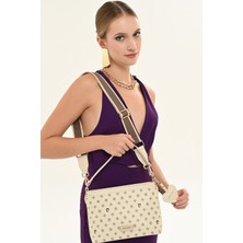 Pierre Cardin 05PC26Y104201-P Kabartma Desenli Suni Deri Ayarlanabilir Askılı Omuz Çantası