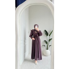 Esra Butik Mürdüm Fırfır Detaylı Kuşaklı Astarlı Tensel Tesettür Elbise