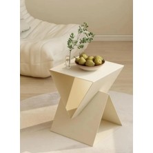 Sare Trade Modern Z Tasarım Yan Sehpa Beyaz – Metal Gövdeli Dekoratif Orta Sehpa | 50X40X40 cm Minimal Sehpa