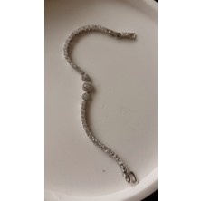 Liva Accessories Pırlanta Görünümlü Zirkon Beyaz Altın Kaplama Üç Taş Suyolu Bileklik