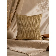 Mrs.Gugar Hardal Bej  Geometrik Desenli Keten Kırlent Kılıfı 43X43 cm – Premium Collection
