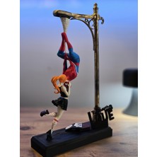 Pilovestik Mary Jane ve Örümcek Adam Sokak Lambası Figürü , Spiderman Lamba