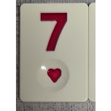 Eser Okey Taşı Kırmızı 7 Kremsi Renkli Oyun Takımı Parçası Standart Ebatlarda