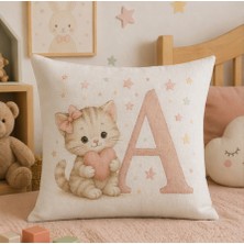 Kadorex Design Sevimli Kedicik Harfli Bebek Odası Kırlent Dekoratif Kılıfı (40 x 40) cm (A) Harfı