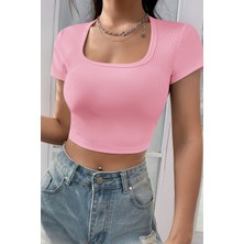 Modanı Seç Kadın Pembe Yarım Kol Düz Yaka Crop Top Bluz