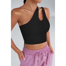 Modanı Seç Kadın Siyah Tek Omuz Cut Out Detaylı Crop Top Bluz