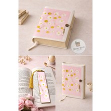 Renkli İzler Atölyesi Kitap Kılıfı ve Metal Kitap Ayracı Seti (Pembe Papatya)