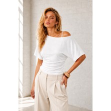 Ghassy Co. Kadın Düşük Omuz Pamuklu Likralı Yarasa Kol Bluz Günlük Modern Tasarım Spor T-Shirt