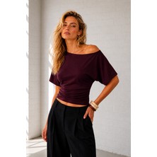 Ghassy Co. Kadın Düşük Omuz Pamuklu Likralı Yarasa Kol Bluz Günlük Modern Tasarım Spor T-Shirt