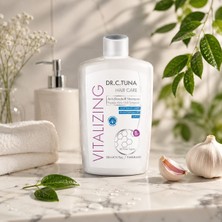 Farmasi Dr. C. Tuna Vitalizing Kepeğe Karşı Etkili Sarımsak Özlü Şampuan 500 ml