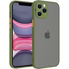 Sayemons & Aksesuar 15 Pro ile Uyumlu Arka Kısmı Mat Şeffaf Yapıya Sahip Kenarları Silikon Tpu Malzemeden Üretilmiş Renkli Tuşlara Sahip Kamera Korumalı Transparan Kılıf (Haki)