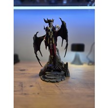 Pilovestik Diablo Iv Lilith Büyük Boy Figür Maket Hediyelik Dekoratif Heykel 25 cm