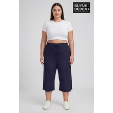 Superlife Kadın Büyük Beden Şort 3xl-6xl  Rahat Kesim Diz Altı Günlük ŞORT-SPR26BSRK591