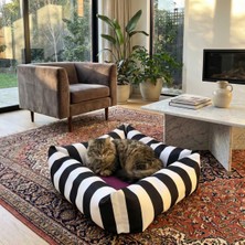 Empressco Lüks Kare Zebra Desenli Kedi ve Köpek Yatağı, Konfor ve Şıklık Bir Arada